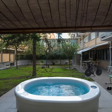 Apartment Garden And Relax